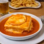 francesinha tradicional com molho secreto imagem de capa