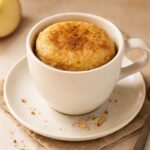 Bolo de Maçã e Canela na Caneca